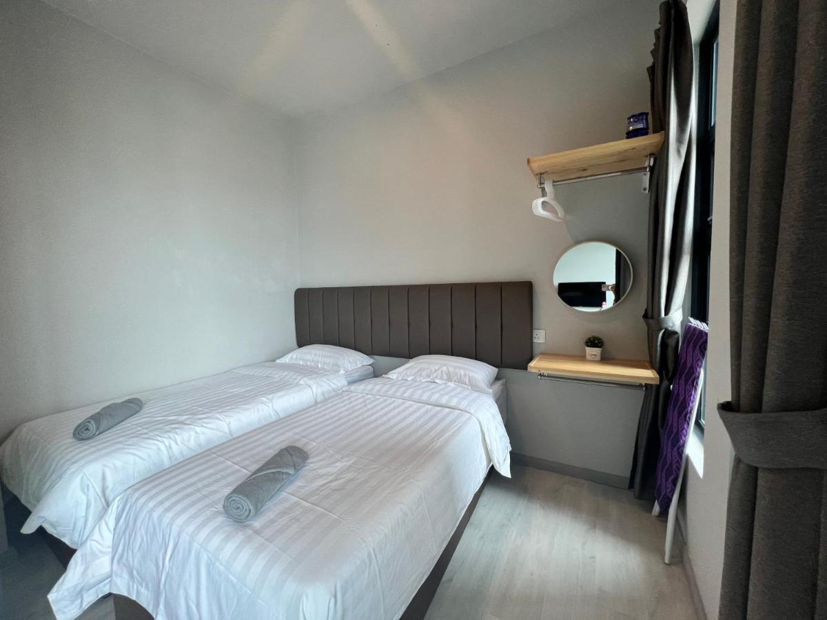 Dreams @ Jesselton Quay Apartment